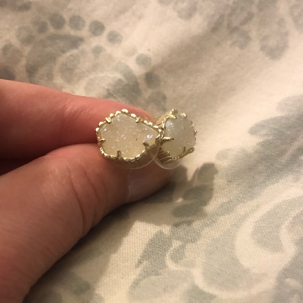 Kendra Scott Tessa Stud Earrings - Picture 2 of 2
